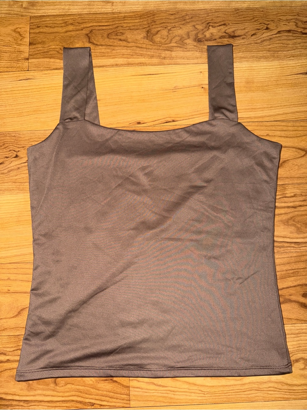 BROWN SQUARE NECK TOP